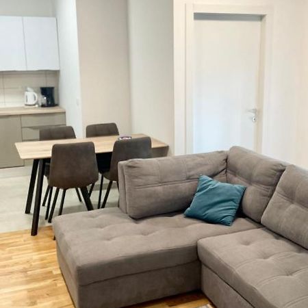 Apartment Diana Zara Parking Free מראה חיצוני תמונה