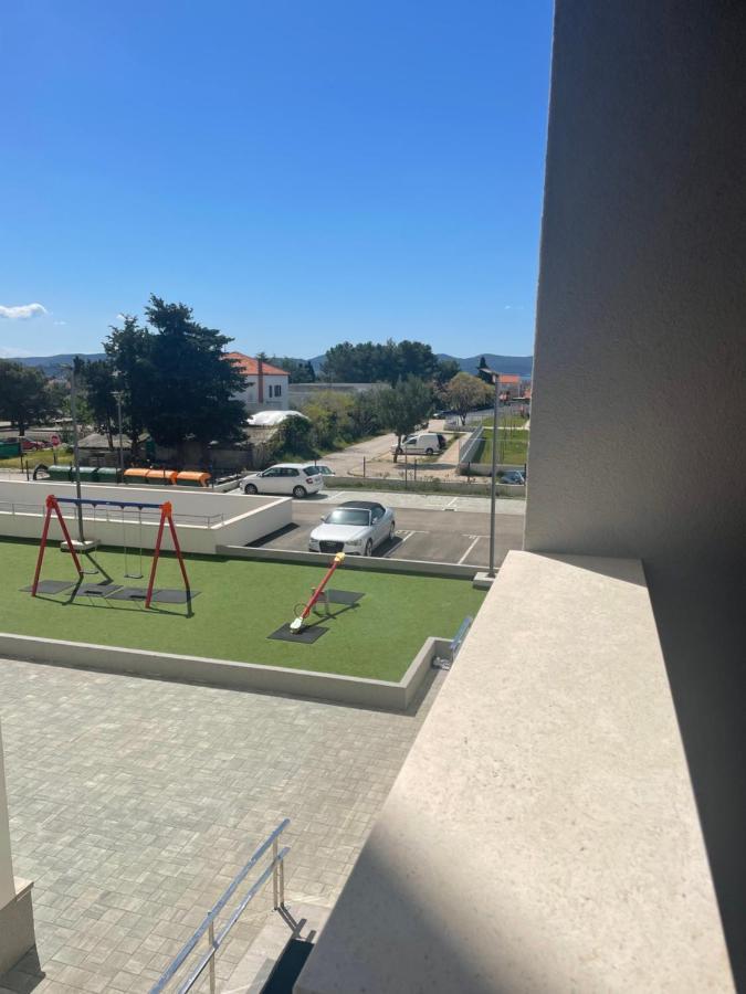 Apartment Diana Zara Parking Free מראה חיצוני תמונה