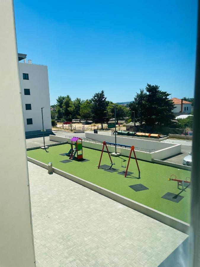 Apartment Diana Zara Parking Free מראה חיצוני תמונה