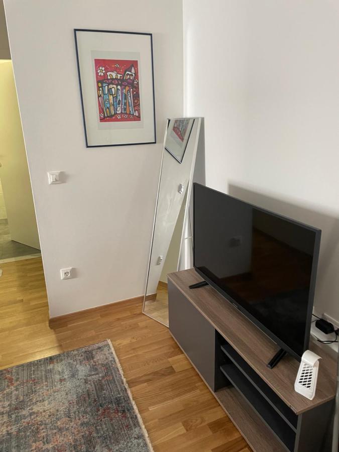 Apartment Diana Zara Parking Free מראה חיצוני תמונה