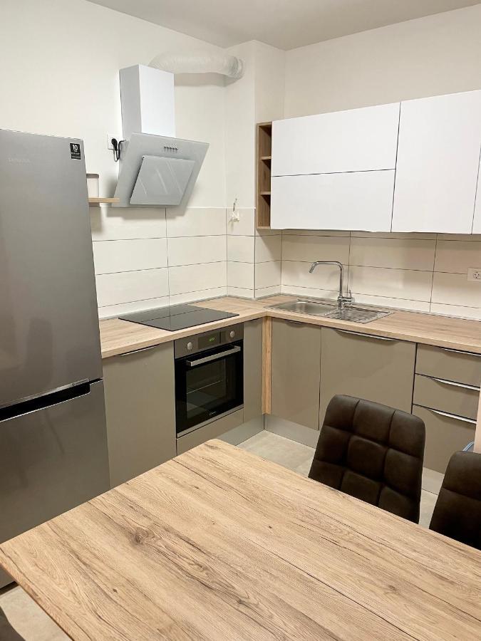 Apartment Diana Zara Parking Free מראה חיצוני תמונה