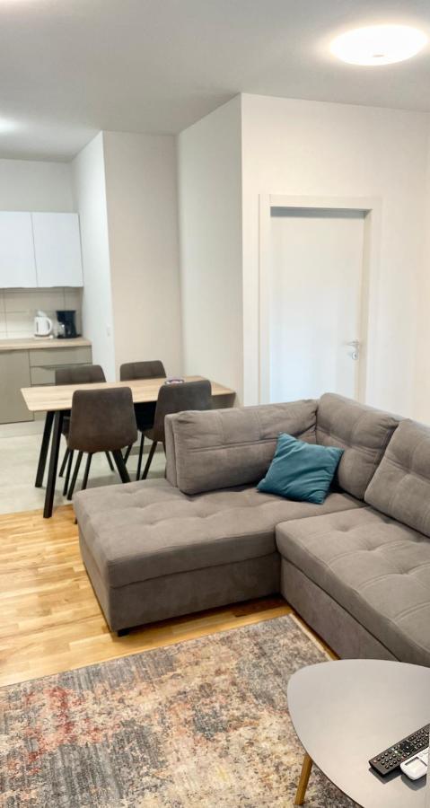 Apartment Diana Zara Parking Free מראה חיצוני תמונה