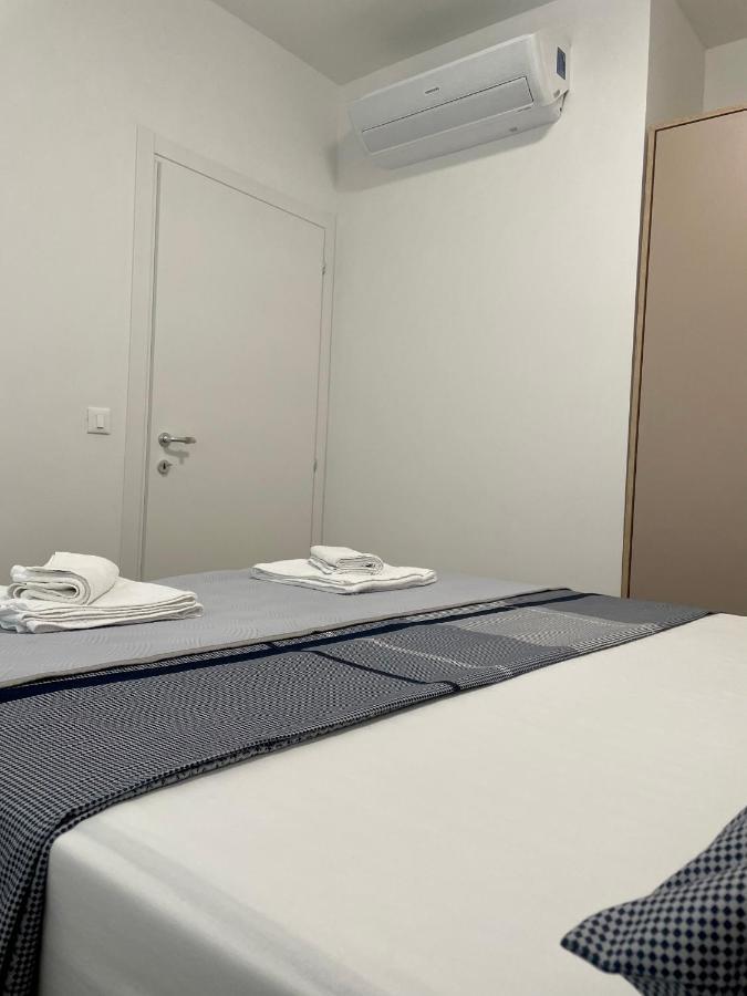 Apartment Diana Zara Parking Free מראה חיצוני תמונה