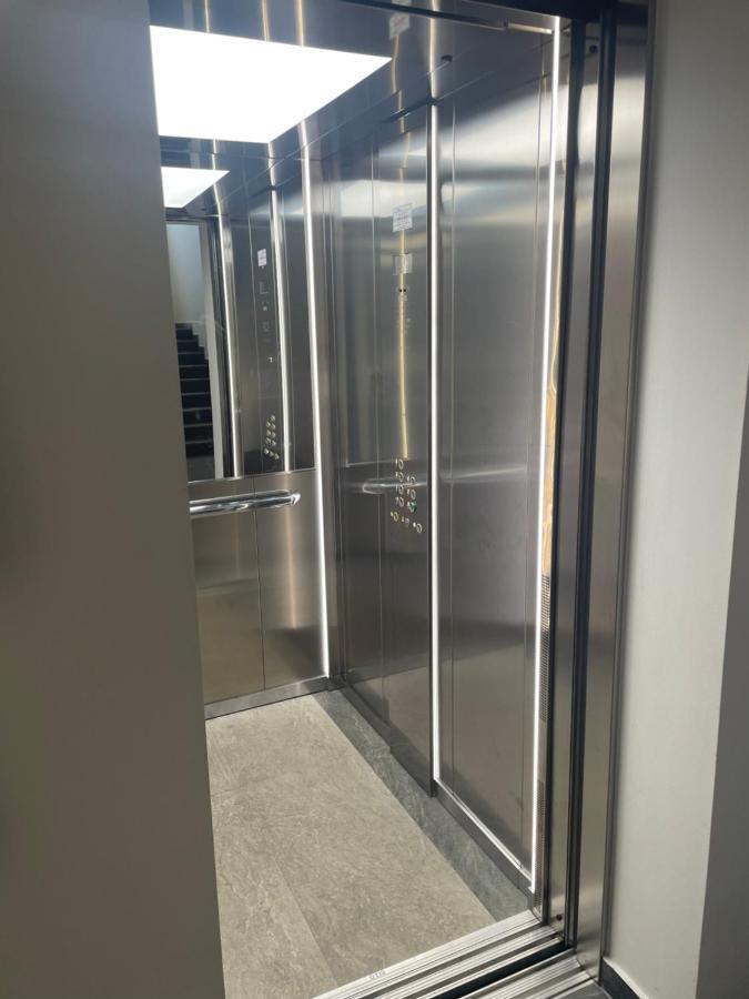 Apartment Diana Zara Parking Free מראה חיצוני תמונה